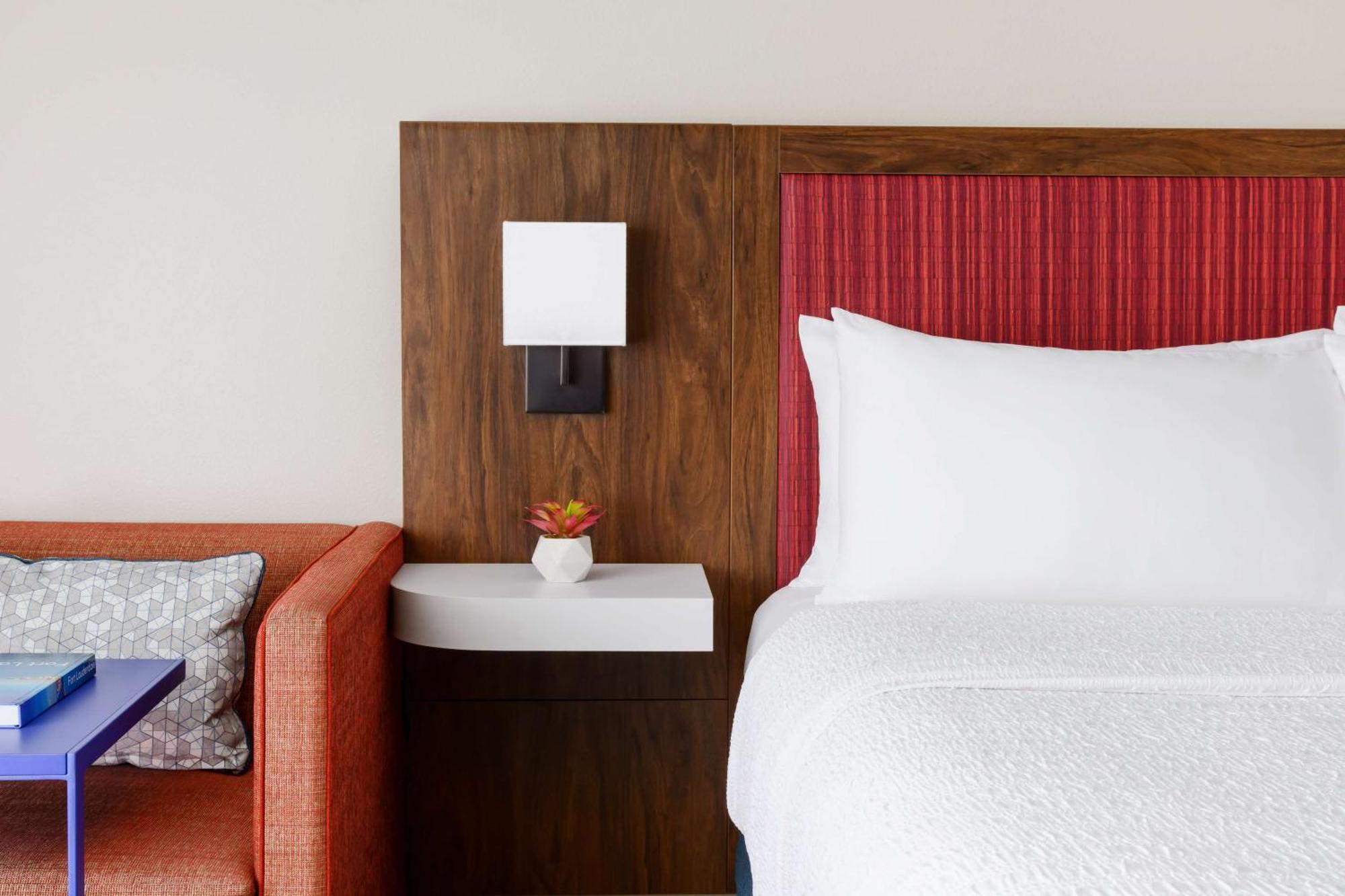Hampton Inn Ft. Lauderdale-Cypress Creek Fort Lauderdale Bagian luar foto