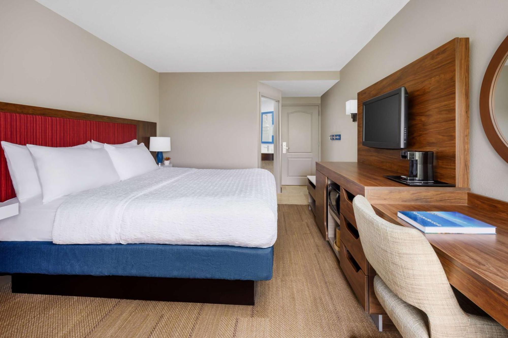 Hampton Inn Ft. Lauderdale-Cypress Creek Fort Lauderdale Bagian luar foto