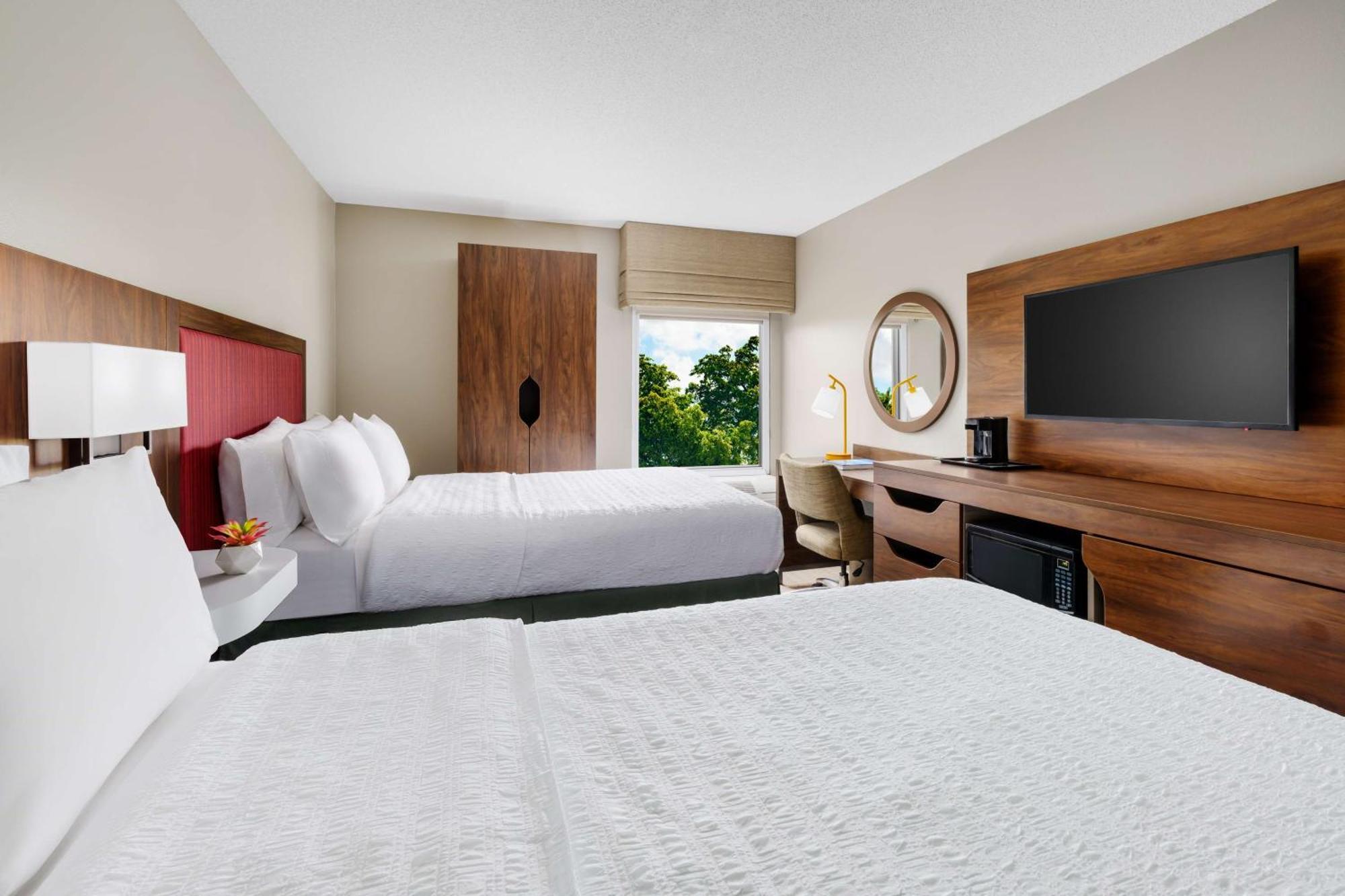 Hampton Inn Ft. Lauderdale-Cypress Creek Fort Lauderdale Bagian luar foto