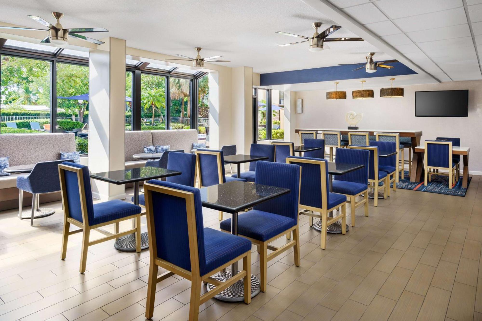 Hampton Inn Ft. Lauderdale-Cypress Creek Fort Lauderdale Bagian luar foto