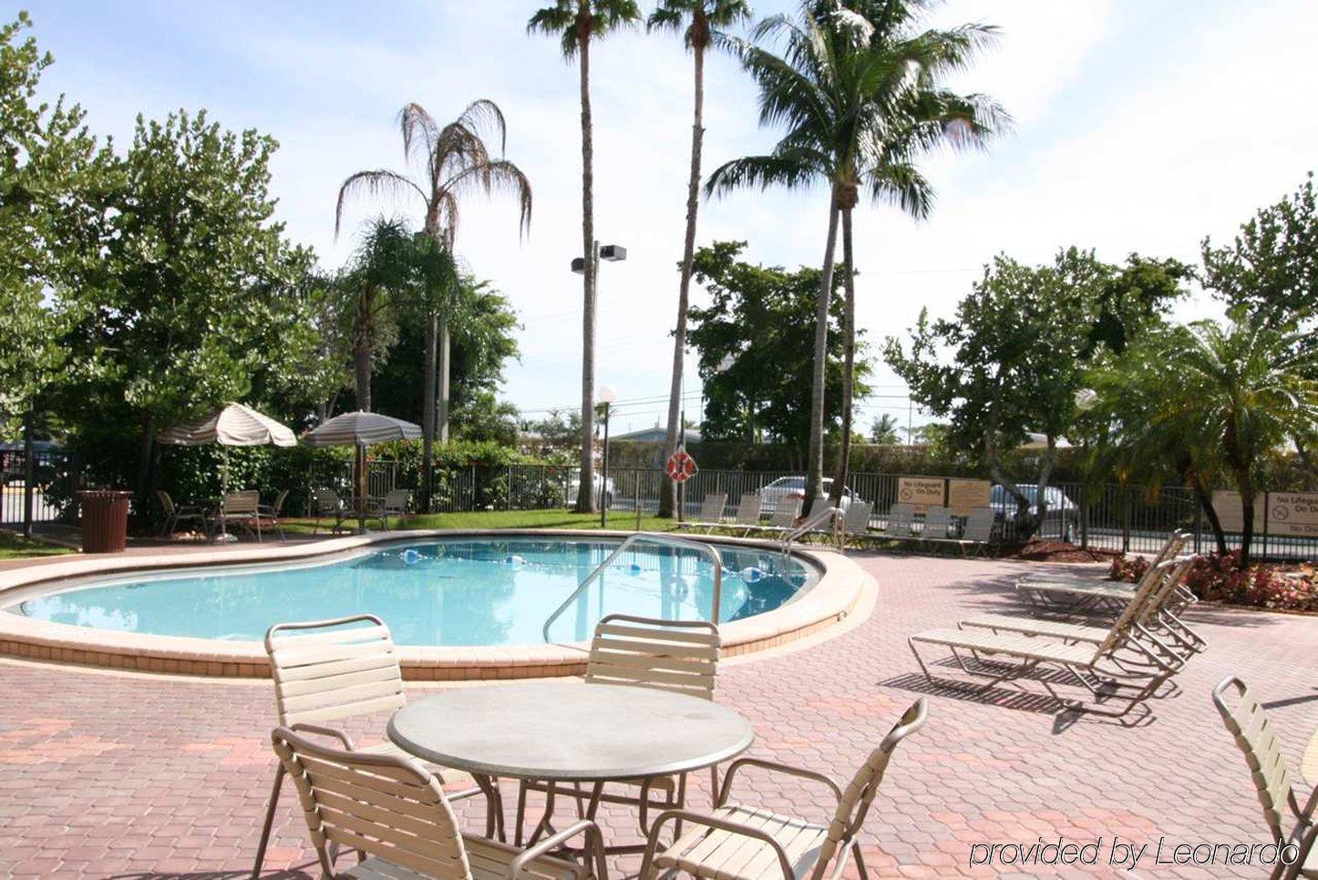 Hampton Inn Ft. Lauderdale-Cypress Creek Fort Lauderdale Bagian luar foto