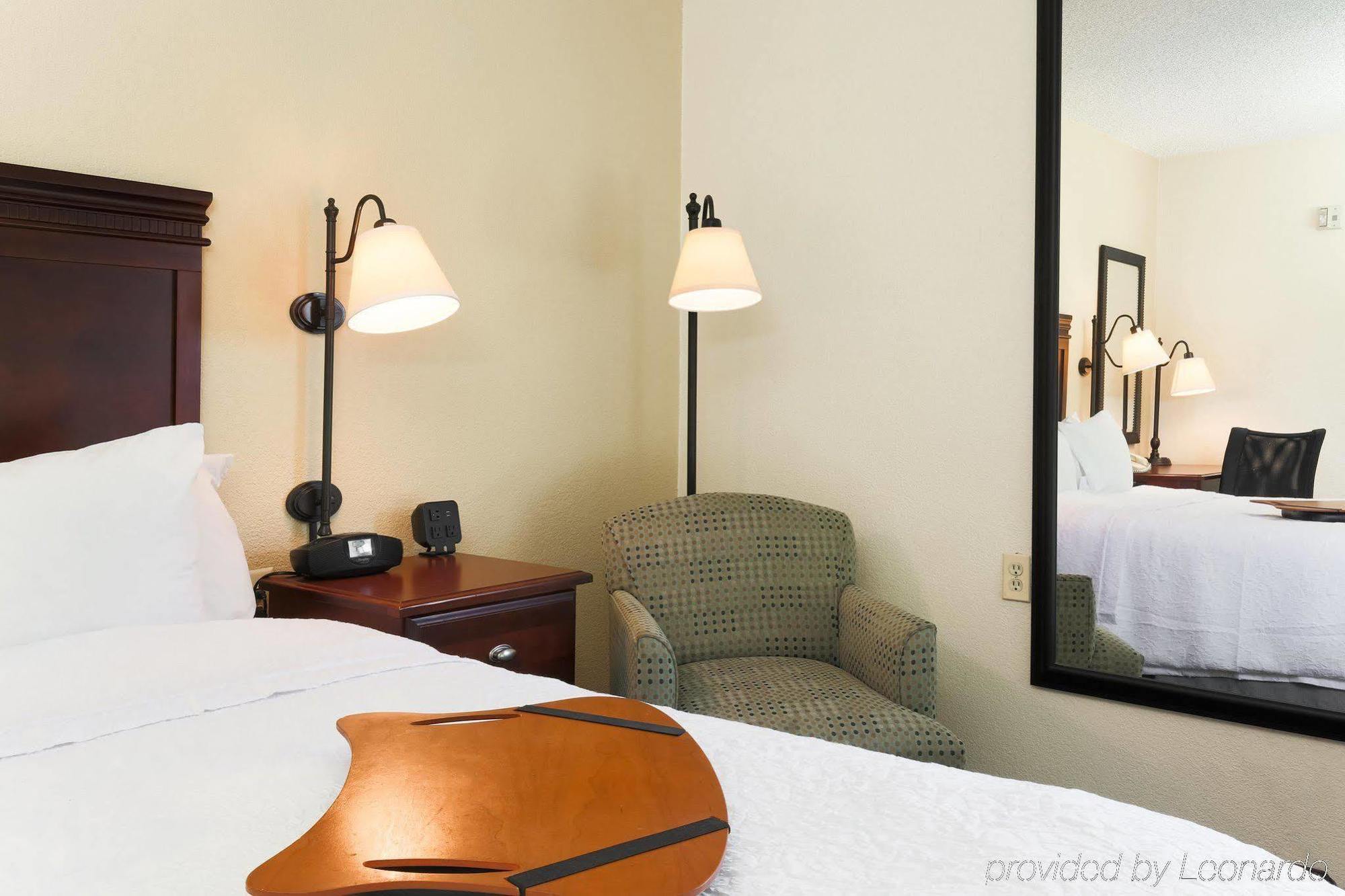 Hampton Inn Ft. Lauderdale-Cypress Creek Fort Lauderdale Bagian luar foto